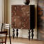 Armoire décorative d'art français