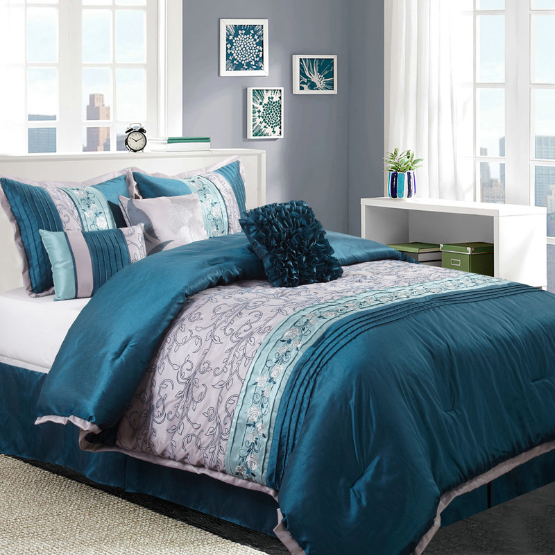 Juliana 7 Piece Modern Comforter Set, Queen Comforter + 6 Additional Pieces