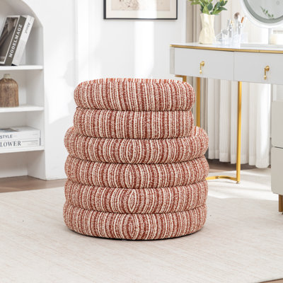 Chaise d'appoint rembourrée avec rangement