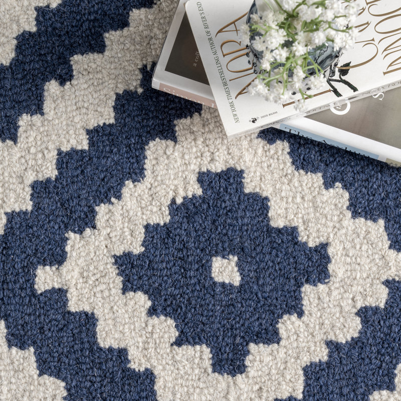 Thurston Geometric Handmade Tufted Wool Navy Area Rug, Oval 3' x 5'