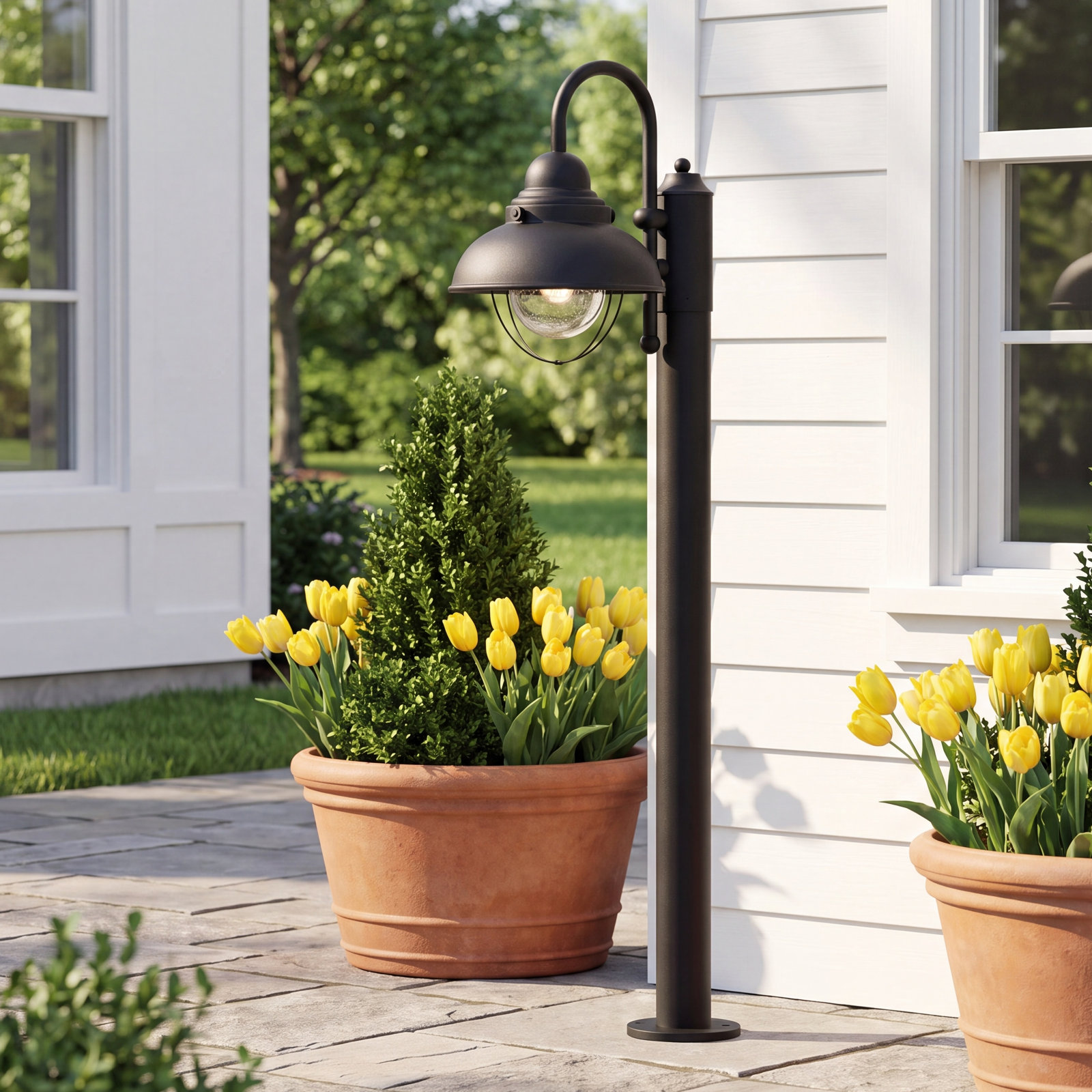 Audrey Seeded Lantern Head, Black