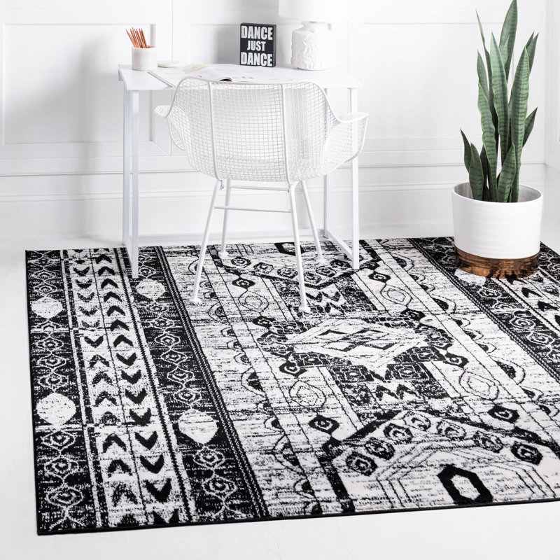 Tapis ivoire Ibaad, Carré 7 pi 10 po