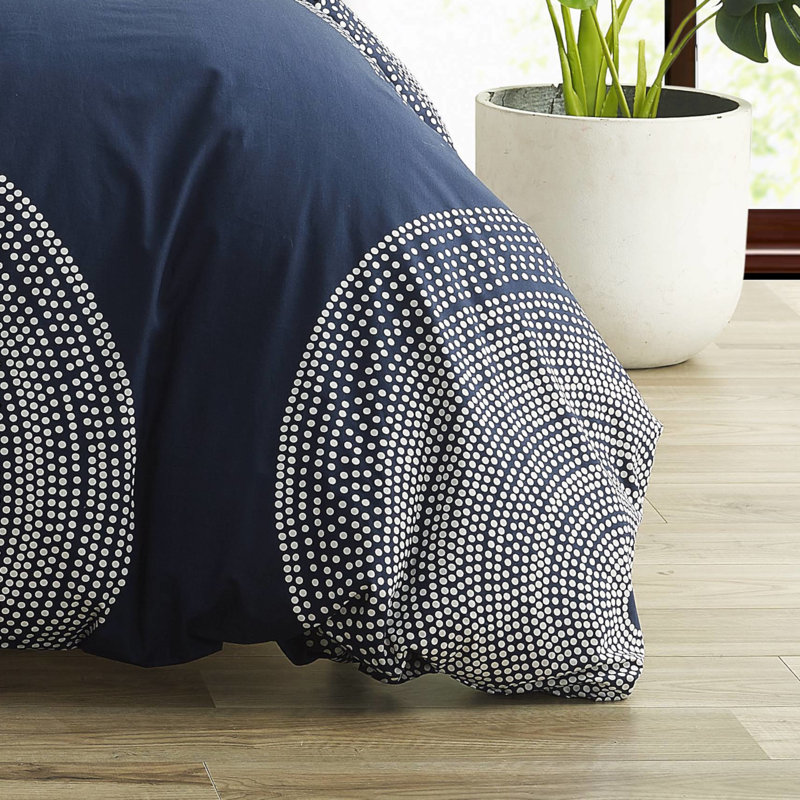 Navy and White Cotton Full/Queen Reversible Comforter Set
