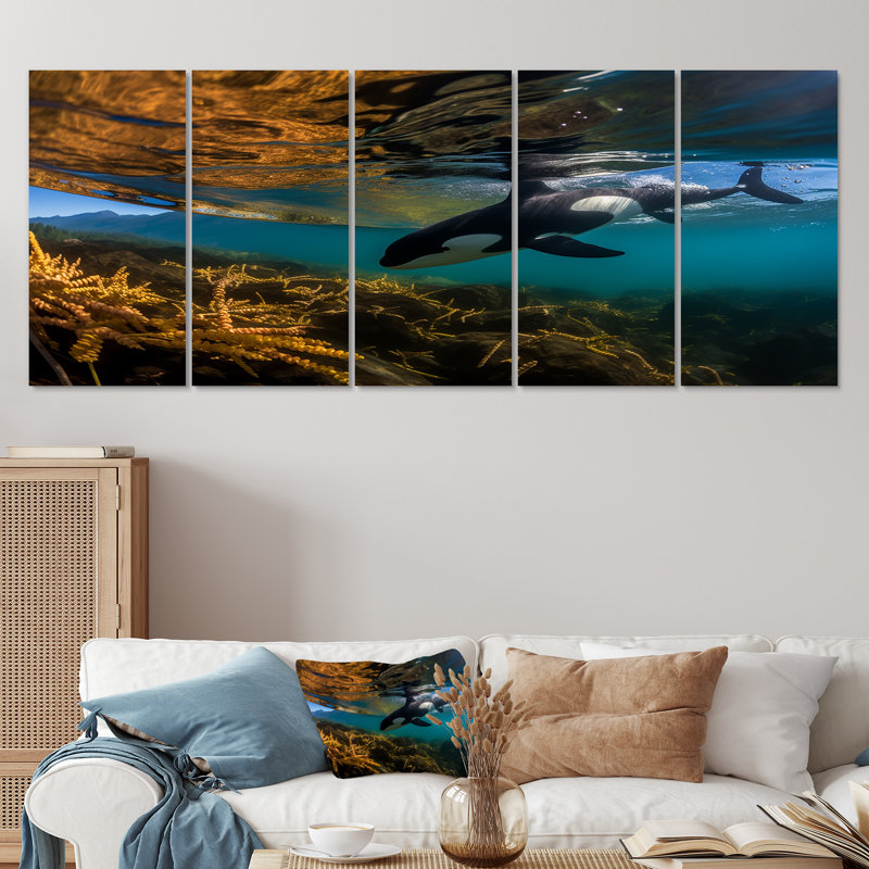 Orque nageant dans un lagon bleu - art mural sur toile 5 animaux côtiers, H 28 po x l 60 po
