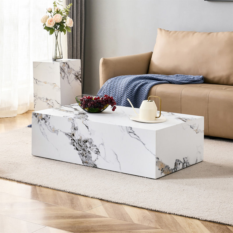Table basse moderne en bois aggloméré avec motif en marbre