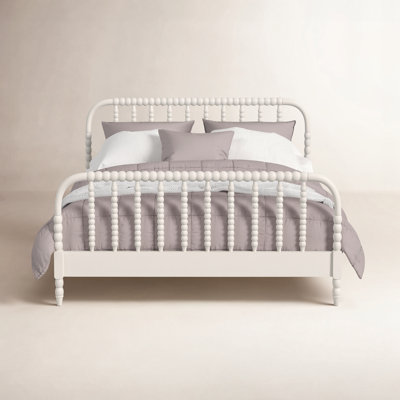 Benbrook Spindle Bed