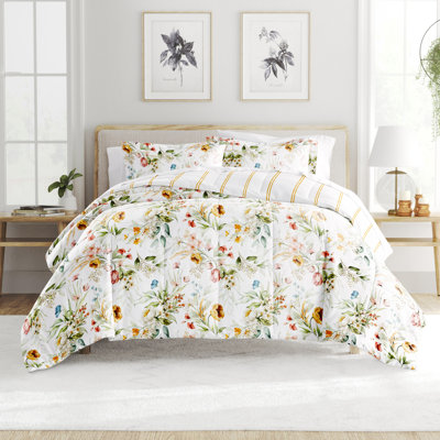Down-Alternative Reversible Floral Comforter Set