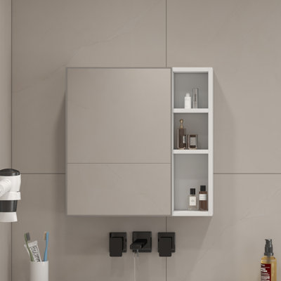 Une armoire à miroir en matériau MDF, un miroir de salle de bain, une armoire à miroir en matériau MDF et un miroir de salle de bain mural séparé pour le rangement et pour économiser de l'espace.