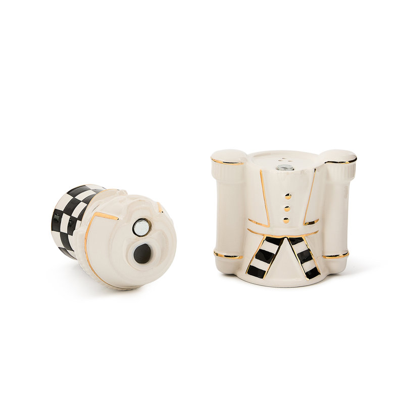 Courtly Noel Nutcracker Salt And Pepper Set