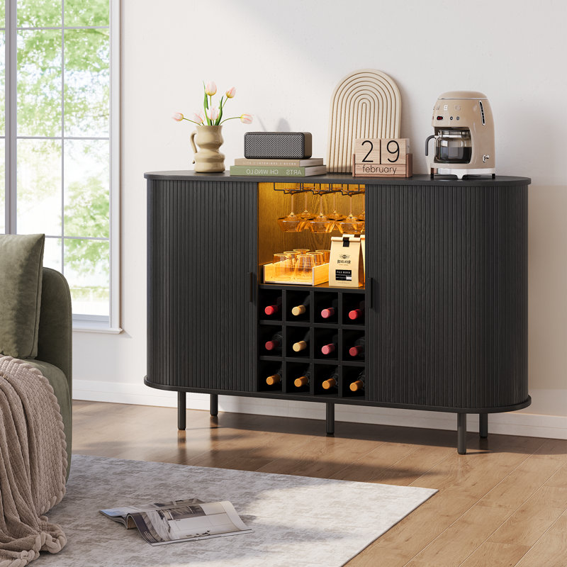 Armoire de bar 54,6 po avec tablettes réglables et lumières RVB, armoire à vin avec porte-verre et support à vin, Noir