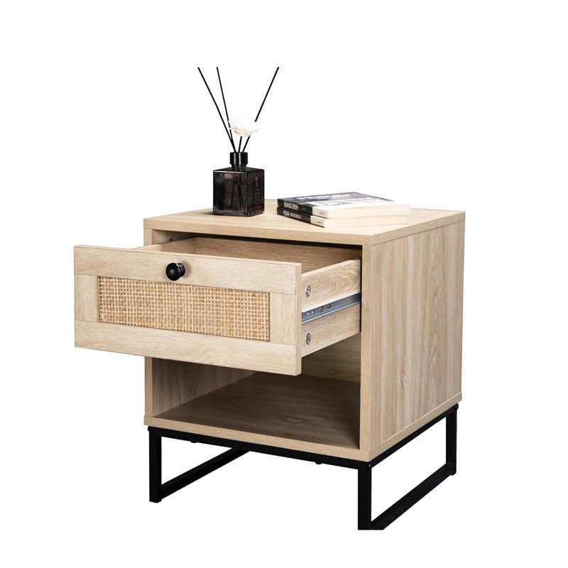 Table d'appoint en bouleau Coastal Modern