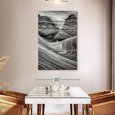 Alvord The Wave Monochrome