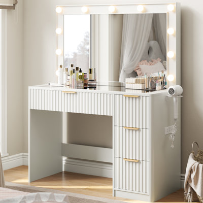 Meuble-lavabo moderne 36,2 po avec 4 tiroirs, miroir lumineux à DEL et prises de courant, blanc
