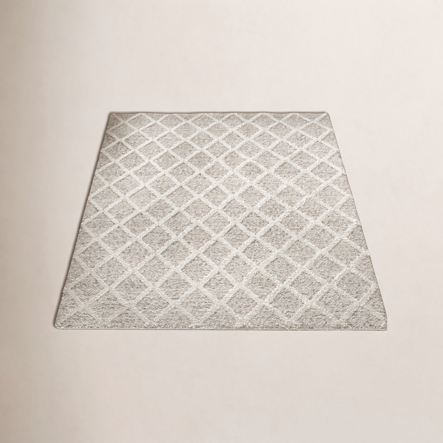Russo Geometric Handmade Flatweave Ivory/Stone Area Rug, Rectangle 5' x 8'