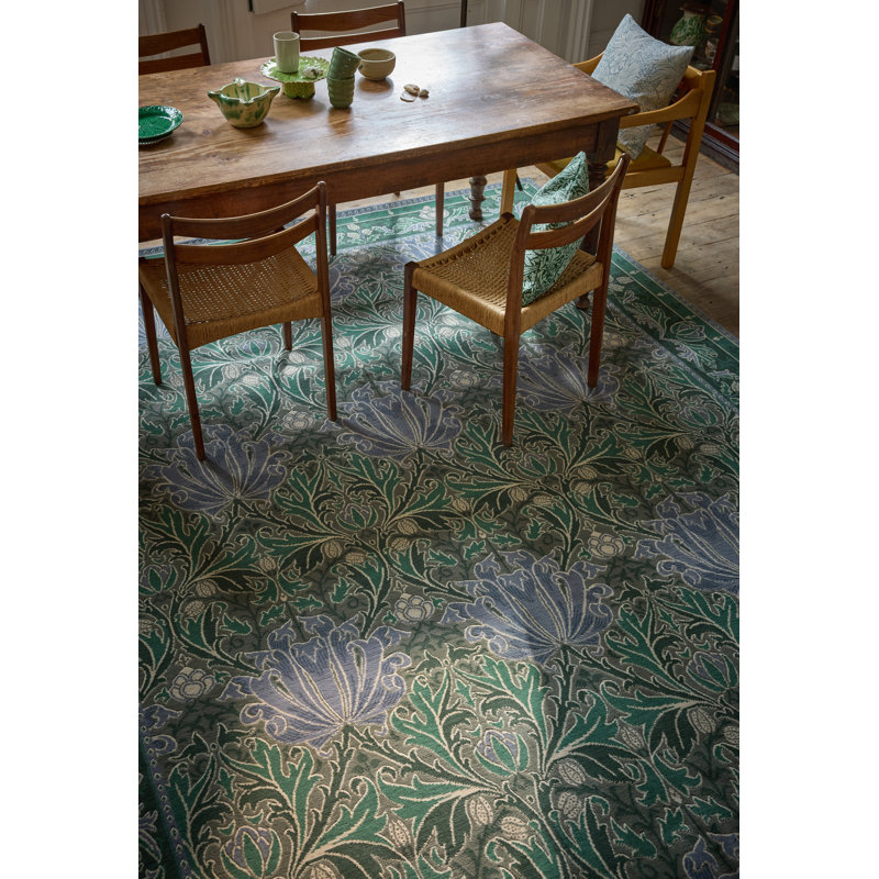 Helena Handmade Wool Floral Area Rug, Rectangle 6'7 x 9'8