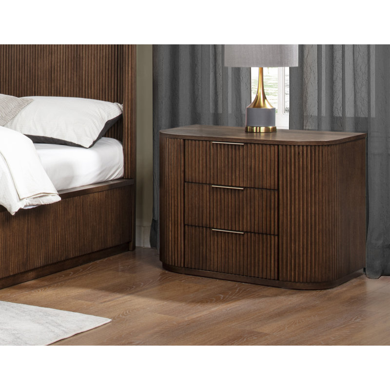 Table de chevet en bois massif Queensbury, Brun