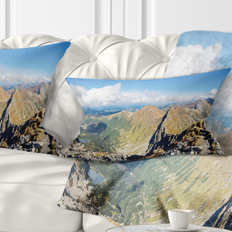 Coussin décoratif Ostra Rohac and Volovec at Tatras, 16 po x 1 po, Carré