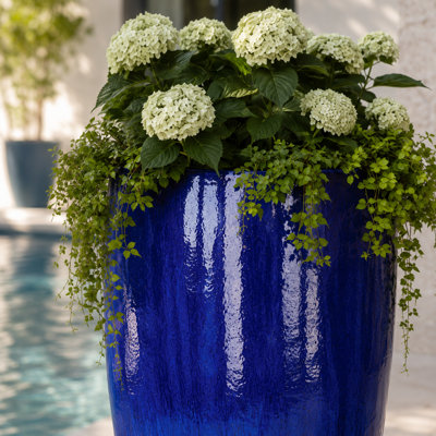 21 in. Calypso Vase - Falling Blue