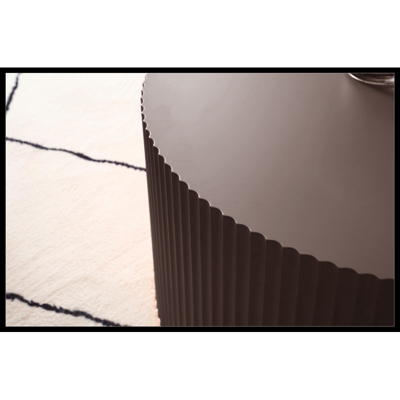 Kursk Faux Wood Round Nesting Coffee Tables, Brown