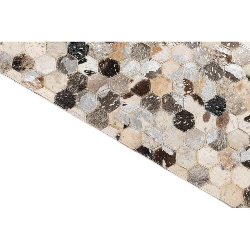 Nivens Silver Rug