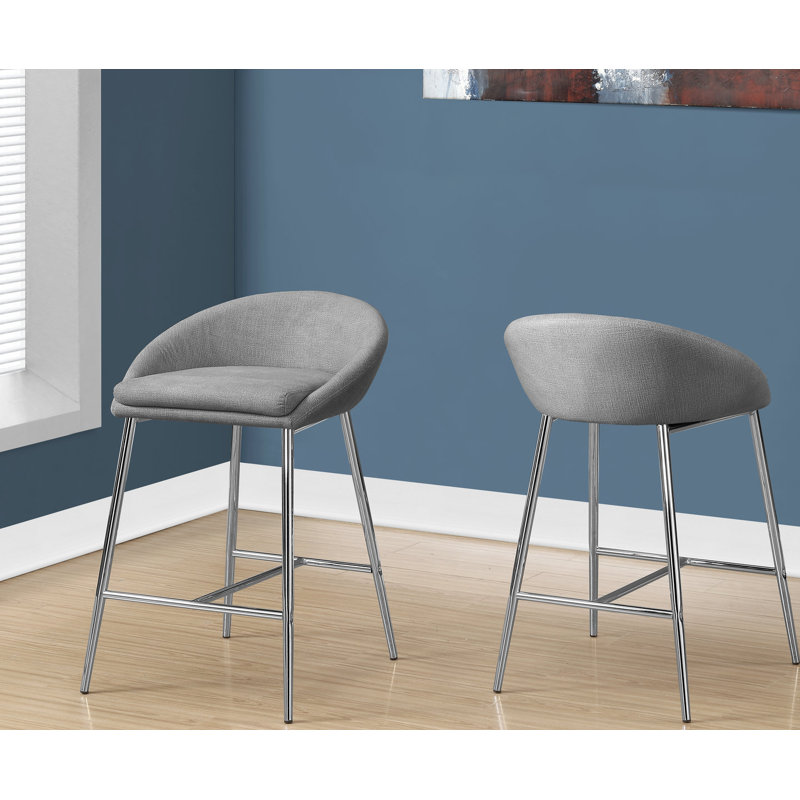 Tabouret de bar ou de cuisine à hauteur de comptoir chromé de style contemporain Clouchete, Noir