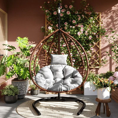 Chaise suspendue avec coussin