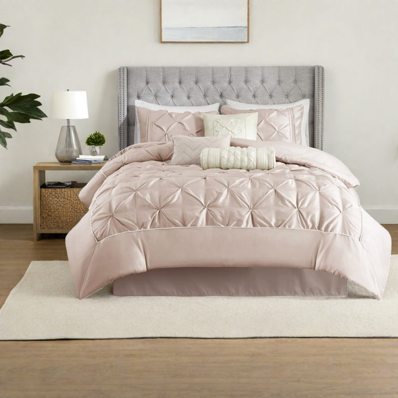 Ensemble de literie élégant en polyester 7 pièces, rosé plissé pour la maison