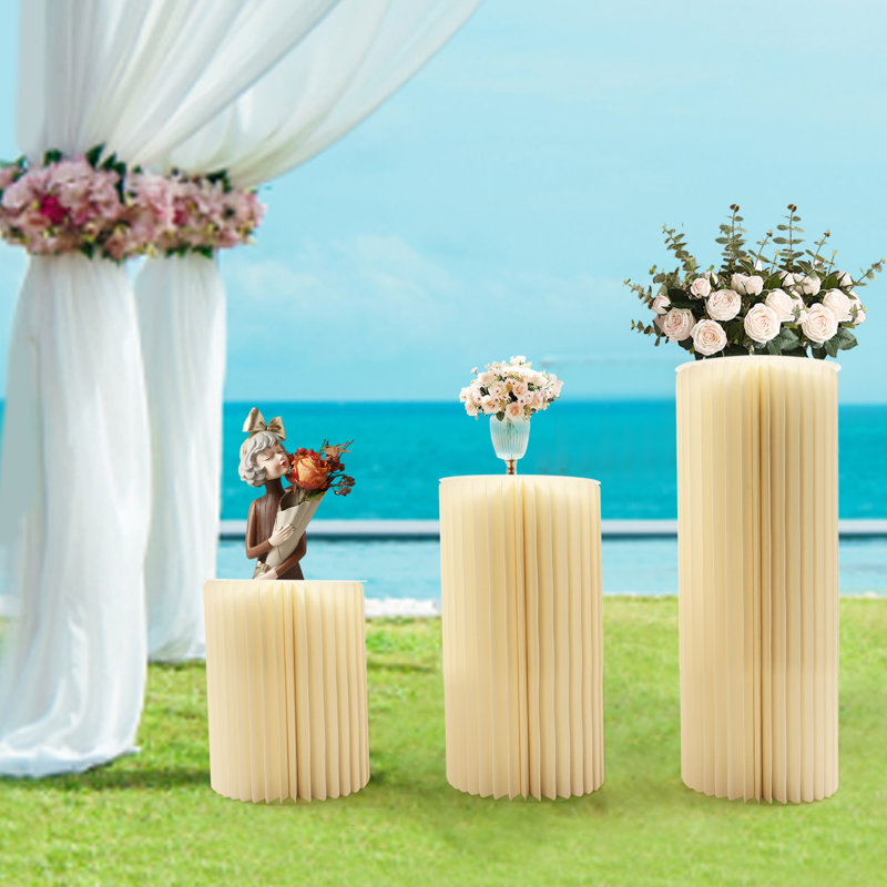 Backdrops & Signs, 31.5" H x 11.81" W x 11.81" D