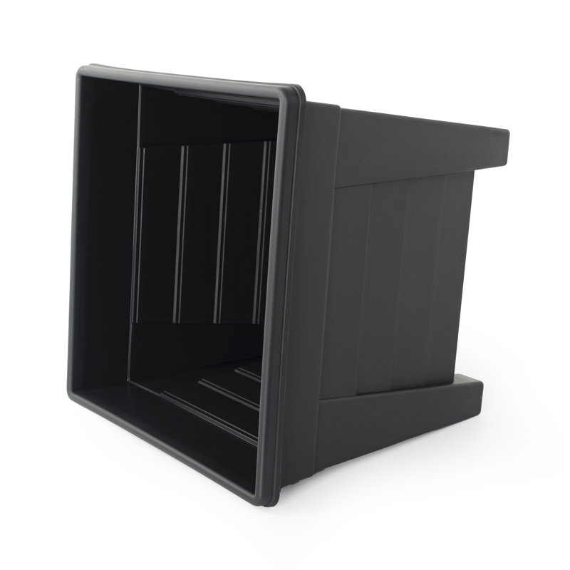 Adhnan Planter Box