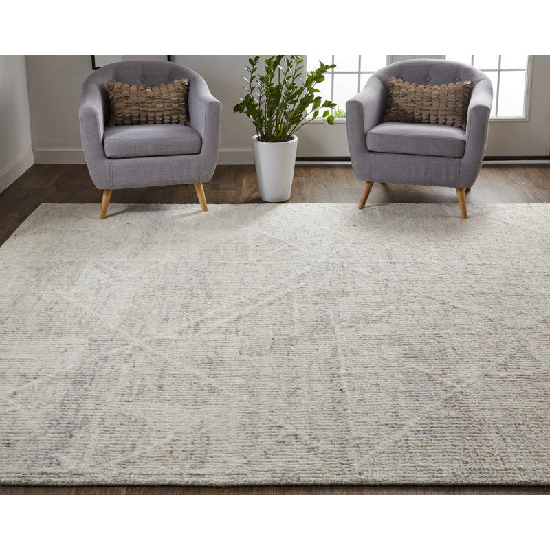 Alford Hand Knotted Wool Area Rug in Ivory, Rectangle 8'6" x 11'6"