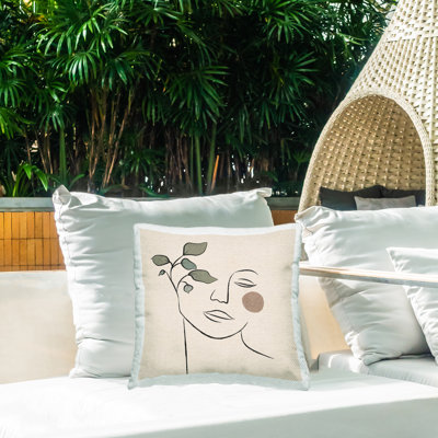 Coussin doux pour l'extérieur, imprimé au soleil, par JJ Design House LLC