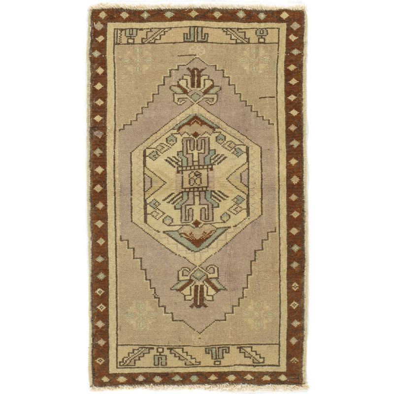 Vintage One-of-a-Kind 1'10" X 3'1" Area Rug