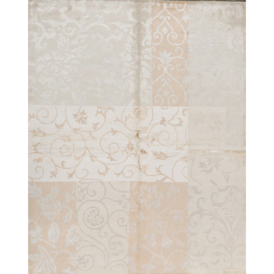 Abstract Area Rug in Ivory/Beige