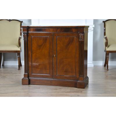 Ontario 40'' Solid Wood Sideboard