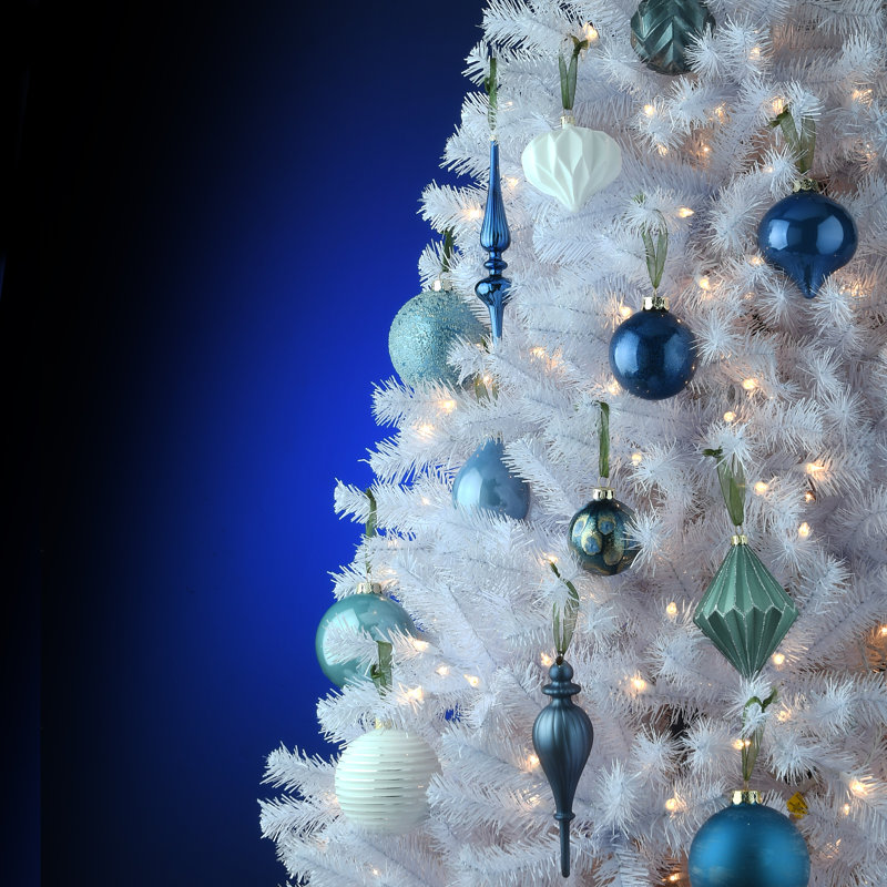 20 Piece Ball Ornament Set