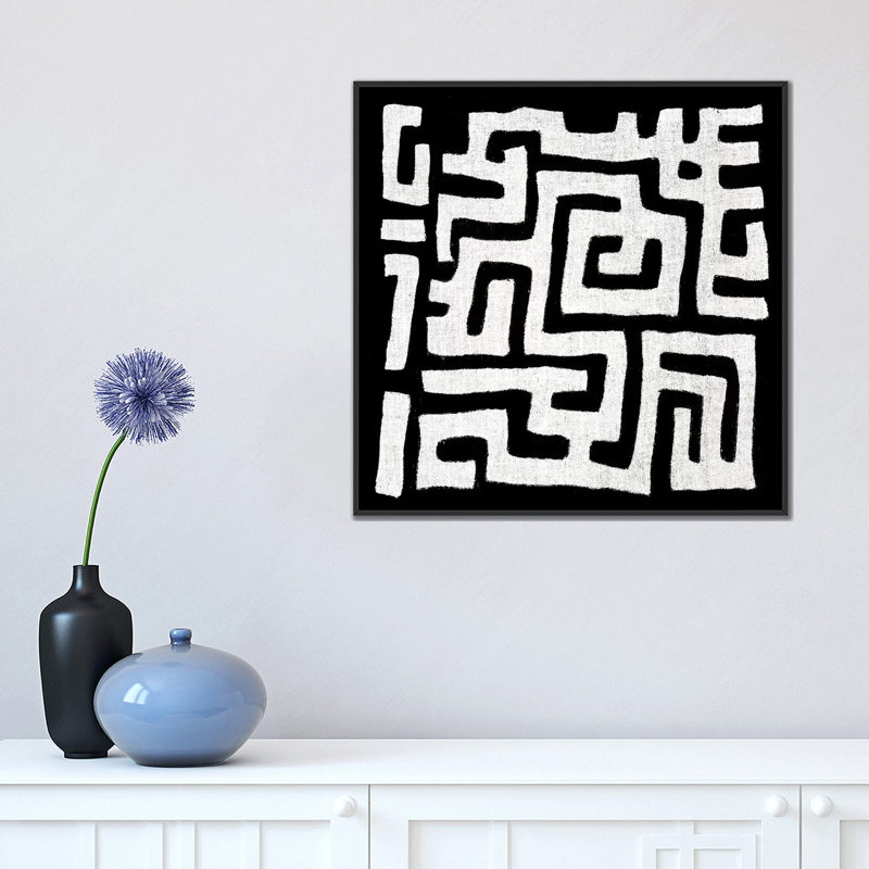 «Mudcloth Black Geometric Design I», impression sur toile, Toile avec cadre noir, Pas de tapis, H 18 po x l 18 po x P 1,5 po