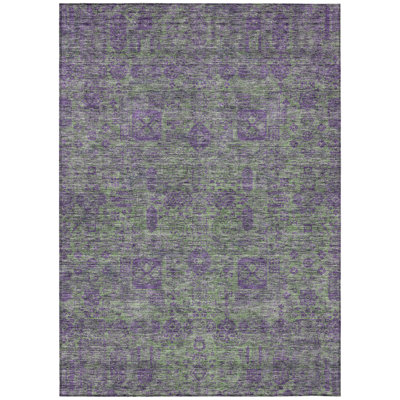 Ivanelle Floral Indoor / Outdoor Rug