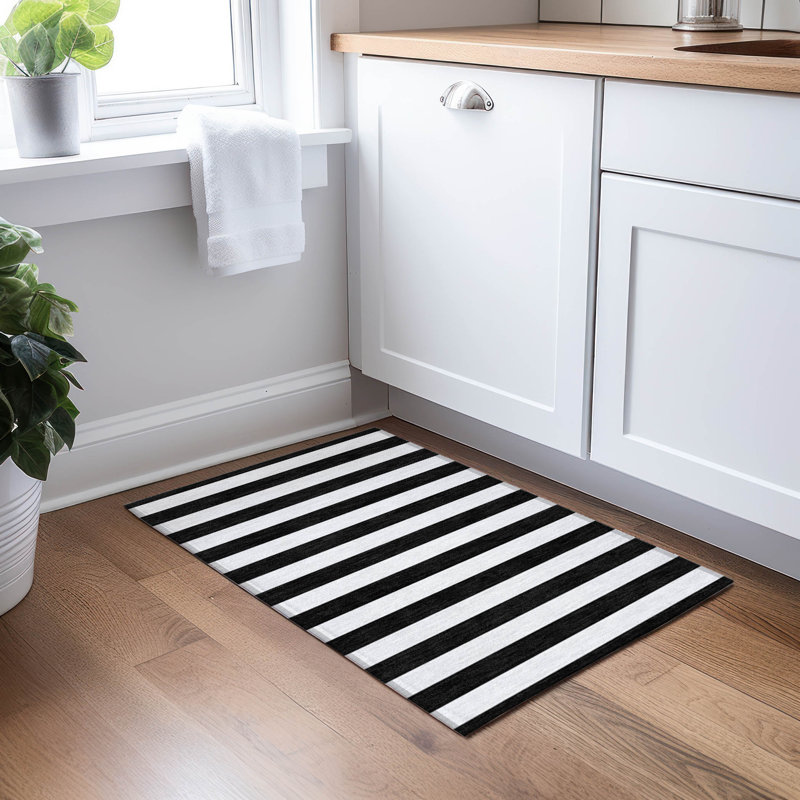 Tapis intérieur / extérieur Kinslee, Rectangle 1 pi 8 po x 2 pi 6 po