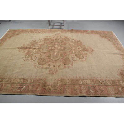 Turkish Rug with Beige Featuring Intricate Medallion Design for Elegant Home Decor