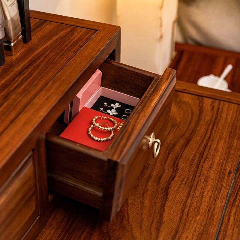 Chinese style indoor retro dressing table
