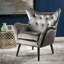Chaise avec accoudoirs