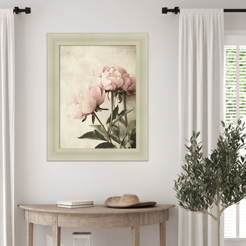 «Soft Floral No. 2» par Wilkesville, impression sur bois encadrée, Oliver Warm Silver, 29 x 23