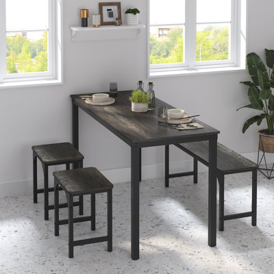 Ensemble repas pour 4 personnes Marielle