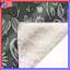 Couvertures à motifs floraux noirs et blancs-133729191