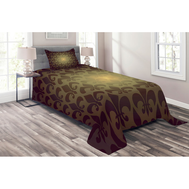 Fleur De Lis Traditional Polyester Damask Coverlet, Twin Bedspread + 1 Sham