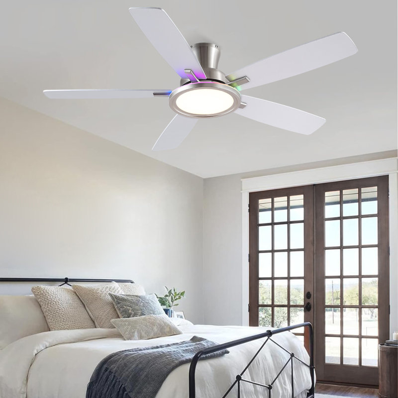 Ventilateur de plafond encastré moderne de 52 po avec lumières et télécommande, réversible et 5 pales à double face