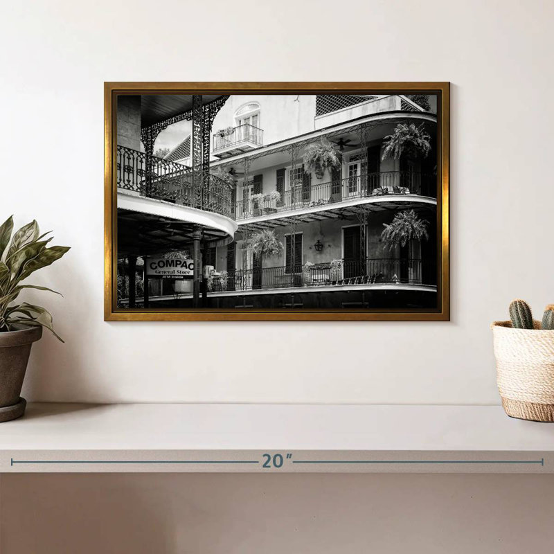 NOLA noir - façades de balcon Bourbon, Cadre flottant doré, 13 po x 9 po