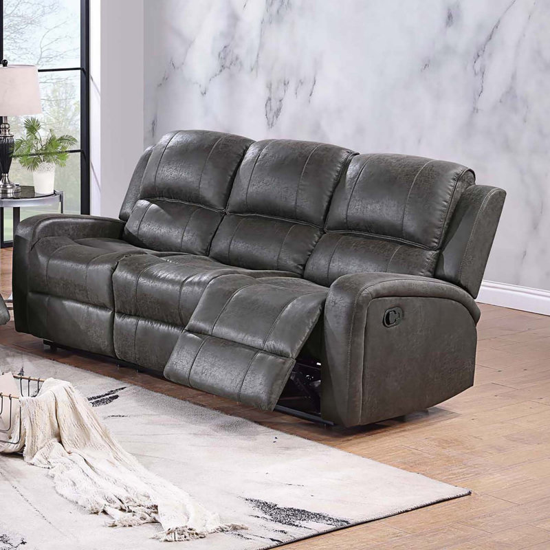 Élégant et élégant canapé inclinable au design capitonné pour un confort inégalé et une élégance moderne dans n'importe quel salon.