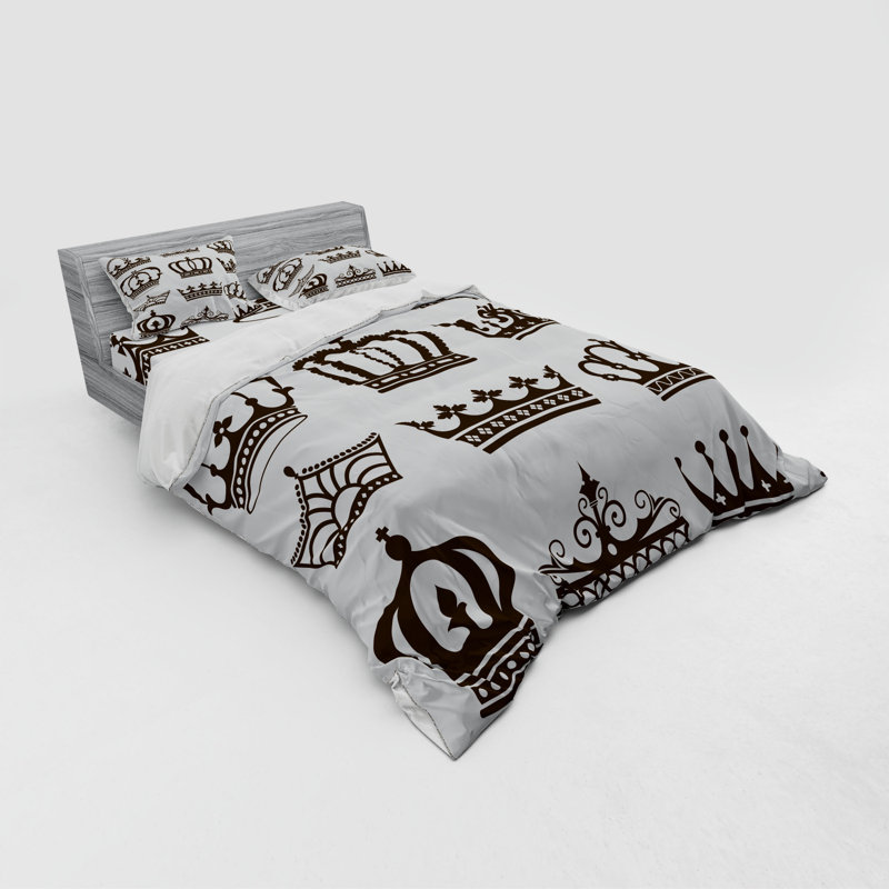 Traditional Duvet Cover, Queen Duvet Cover + 3 Additional Pieces
