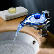 Robinet de lavabo à DEL avec perle incandescente à DEL